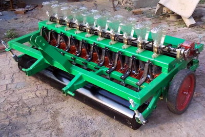 Vegetable Seeder