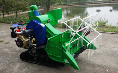 Mini Rice or Wheat Harvester